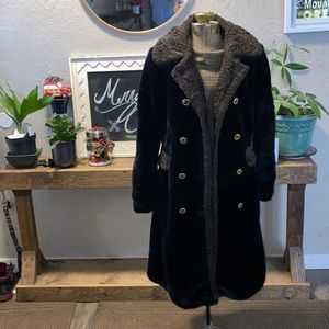 PENNY LANE SYTLE FAUX FUR COAT